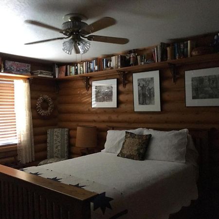 Canyon Wren Bed And Breakfast Bluff Exterior foto